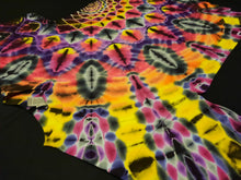 Load image into Gallery viewer, Medium. Tie dye shirt. Side mandala tee.
