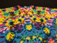 Load image into Gallery viewer, XL. Tie dye shirt. Psychedelic profile tee.
