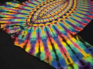 Large. Tie dye shirt. Third eye tee.