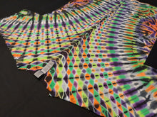 Load image into Gallery viewer, Large. Psychedelic V tee.
