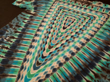 Load image into Gallery viewer, 2XL. Geometric combo tee.
