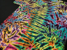 Load image into Gallery viewer, XL. Scrunch tee.
