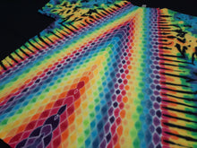 Load image into Gallery viewer, 2XL. Triangle combo tee.
