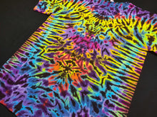 Load image into Gallery viewer, Large. Psychedelic profile tee.
