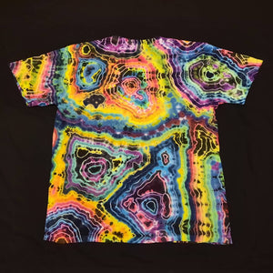 Large. Tie dye shirt. Diamond fusion/geode combo tee.
