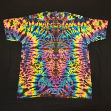 Load image into Gallery viewer, 2XL. Tie dye shirt. Mandala/psychedelic scrunch combo tee.
