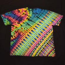 Load image into Gallery viewer, XL. Tie dye shirt. Psychedelic pleat/mandala combo tee.

