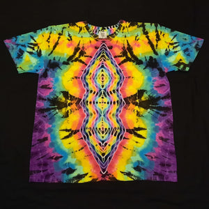 Large. Tie dye shirt. Diamond fusion with spine tee.