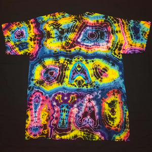 XL. Smiley/geode combo tee.