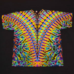 2XL. Psychedelic V tee.