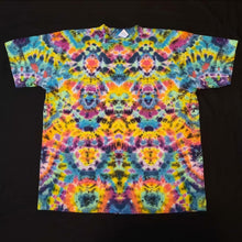 Load image into Gallery viewer, XL. Tie dye shirt. Psychedelic profile tee.
