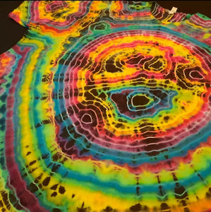 3XL. Tie dye shirt. Dark rainbow geode tee.