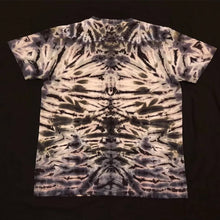 Load image into Gallery viewer, Medium. Tie dye shirt. Grey scale mandala/psychedelic scrunch combo tee.
