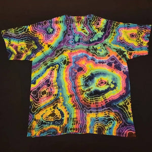 2XL. Tie dye shirt. Dark rainbow geode tee.