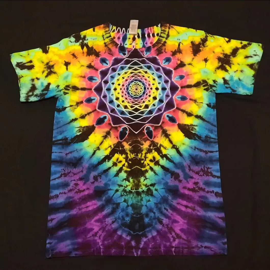 Small. Tie dye shirt. Mandala/spine combo tee.