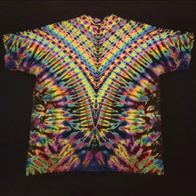 Load image into Gallery viewer, 2XL. Tie dye shirt. Psychedelic pleat V tee.
