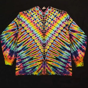 Large. Tie dye long sleeve. Psychedelic pleat V tee.