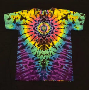 Medium. Tie dye shirt. Mandala with spine tee.