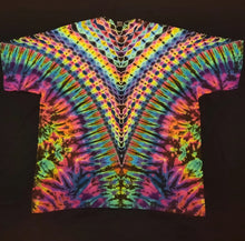 Load image into Gallery viewer, 3XL. Tie dye shirt. Psychedelic V tee.

