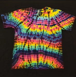 XL. Tie dye shirt. Rainbow slice tee.
