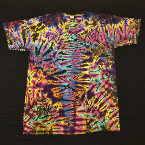 Large. Tie dye shirt. Scrunch tee.