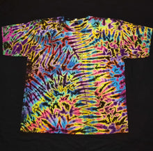 Load image into Gallery viewer, 3XL. Scrunch tee.
