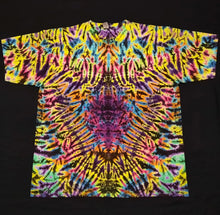 Load image into Gallery viewer, 2XL. Psychedelic scrunch tee.
