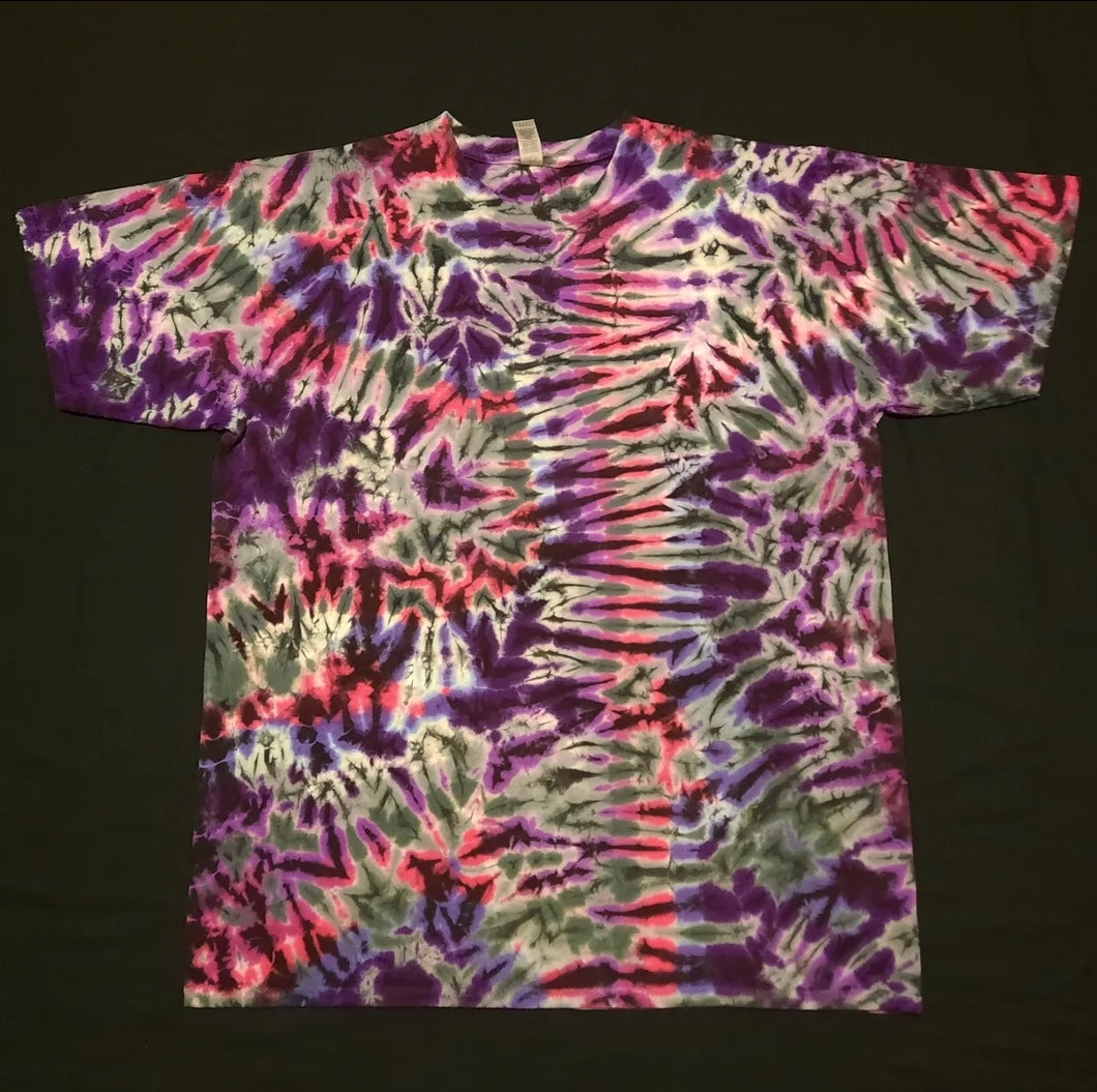 XL. Scrunch tee.