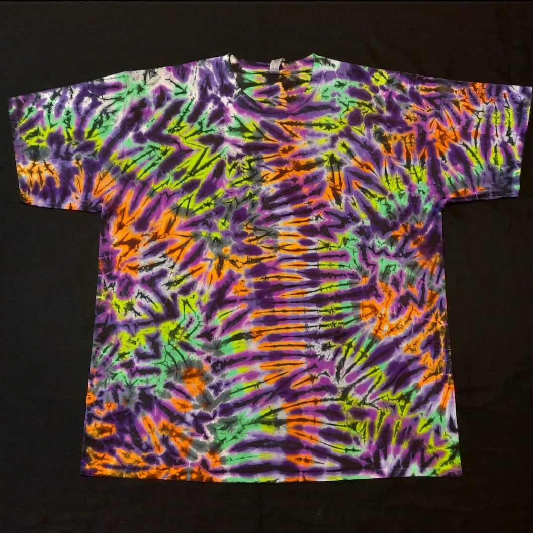 2XL. Scrunch tee.