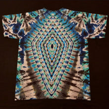 Load image into Gallery viewer, XL. Arrow/diamond combo tee.
