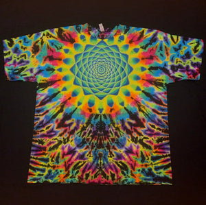 3XL. Mandala tee.