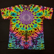 Load image into Gallery viewer, Large. Mandala tee. DISCOUNTED, SEE DESCRIPTION.
