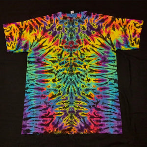 Large. Psychedelic scrunch tee.