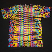 Load image into Gallery viewer, Large. Honeycomb/scrunch combo tee.
